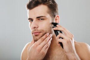 The best trimmers for men in India 2025
